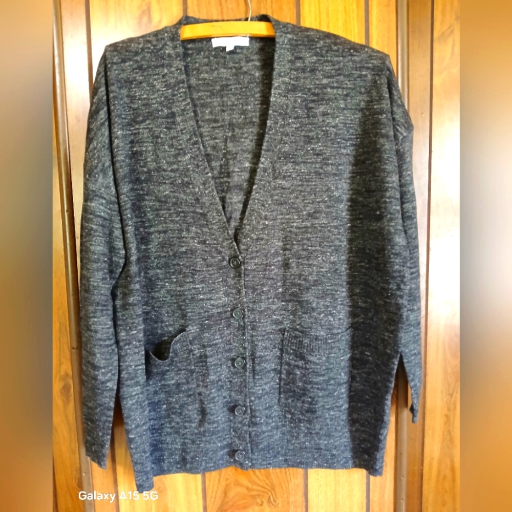 Madewell Charcoal Gray V-Neck Cardigan Sweater with Relaxed Fit